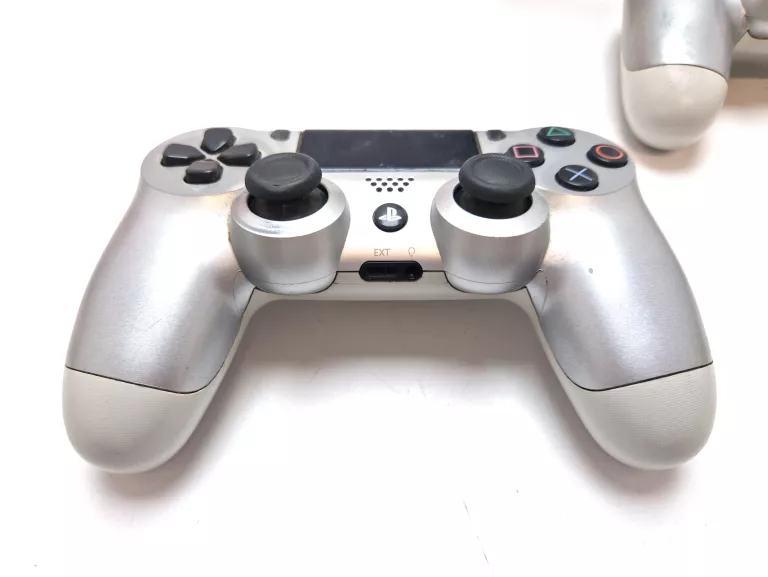 KONSOLA SONY PLAYSTATION 4 SLIM 500 GB SREBRNY + 2 PADY