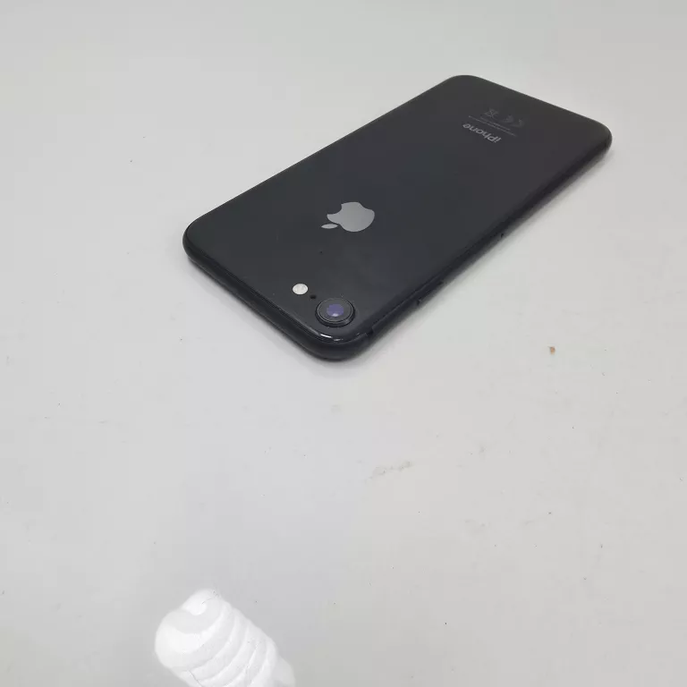 TELEFON APPLE IPHONE 8 2/64GB