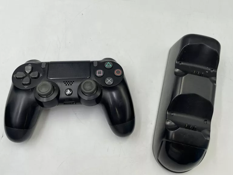 KONSOLA PS4 CUH-2116A + PAD+OKABLOWANIE