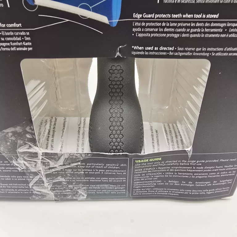FURMINATOR GRZEBIEŃ DO SIERŚCI DLA DUŻYCH PSÓW KRÓTKOWŁOSYCH LARGE L