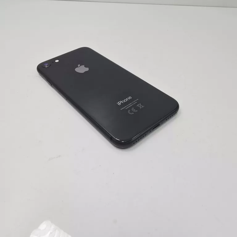 TELEFON APPLE IPHONE 8 2/64GB
