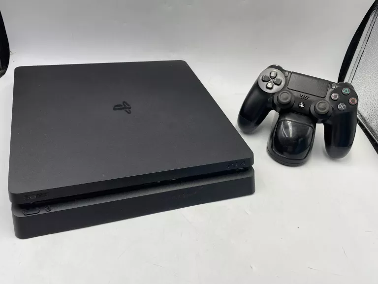KONSOLA PS4 CUH-2116A + PAD+OKABLOWANIE