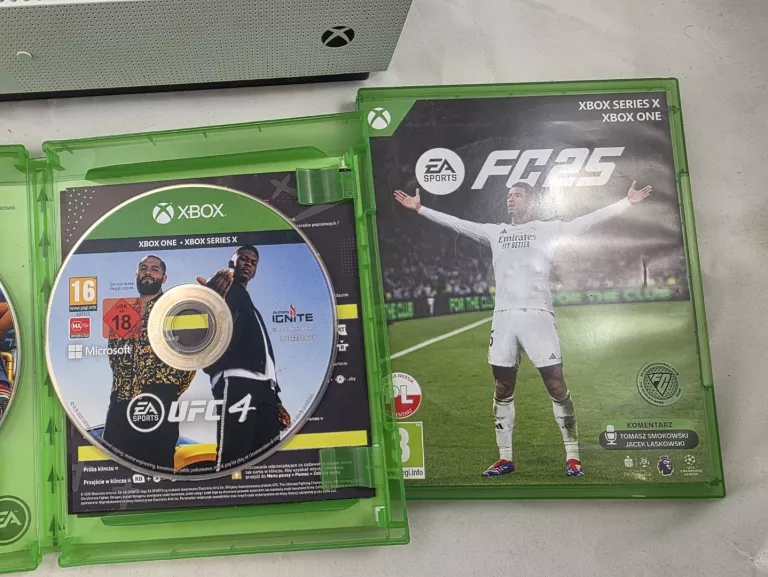 KONSOLA XBOX ONE S + 4 GRY