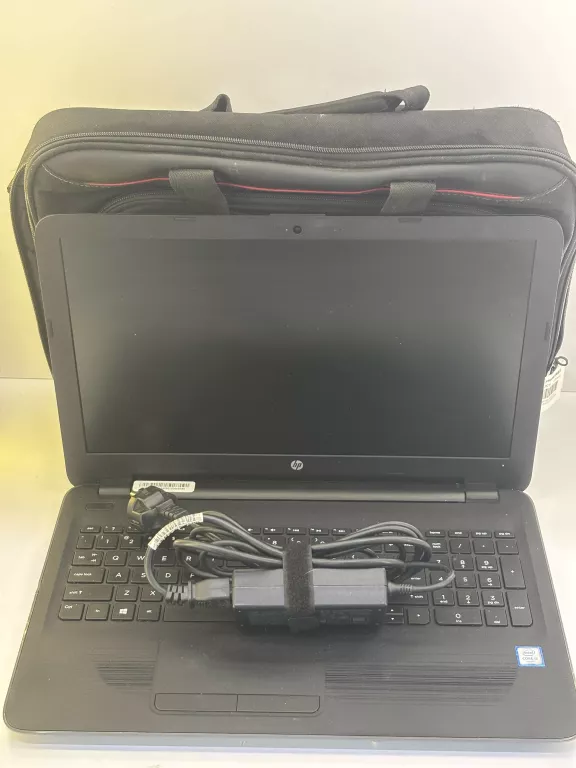 LAPTOP HP TPN-C125 INTEL CORE I5 7200 8GB RAM 256GB TORBA ŁAD