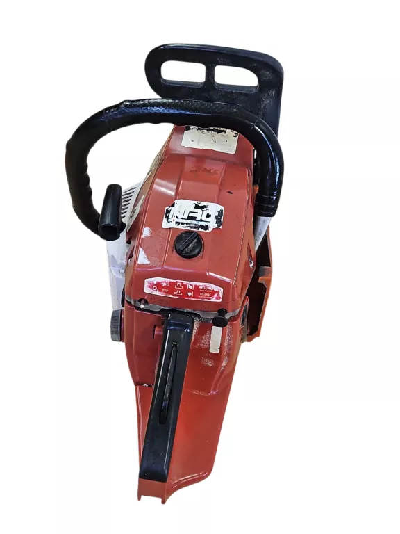 pila-lancuchowa-spalinowa-champion-cp-105-ean-gtin-5901986045298