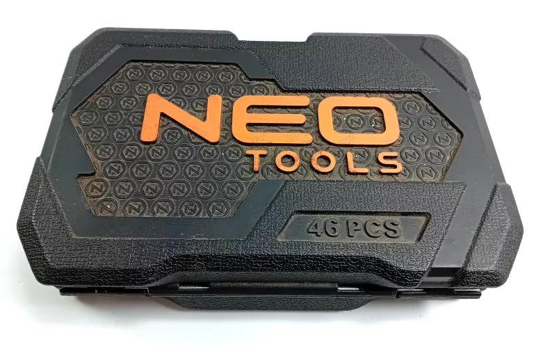 ZESTAW KLUCZY NASADOWYCH 46 SZT. NEO TOOLS