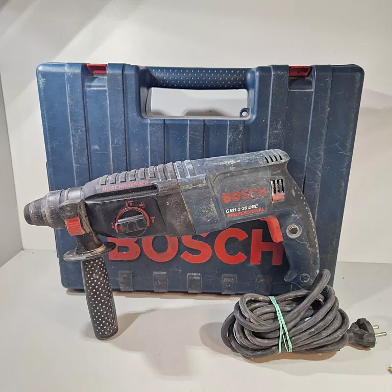 MŁOT UDAROWO-OBROTOWY BOSCH PROFESSIONAL GBH 2-26 DRE