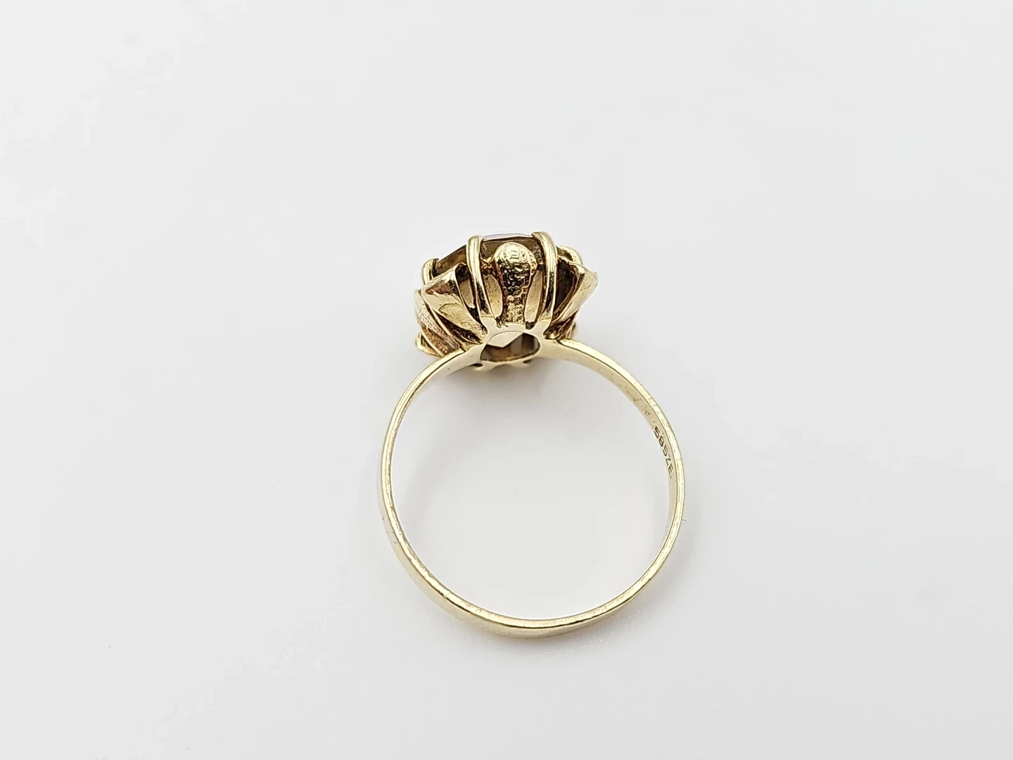 piekny-zloty-pierscionek-z-kamieniem-585-r-17-material-15835-2