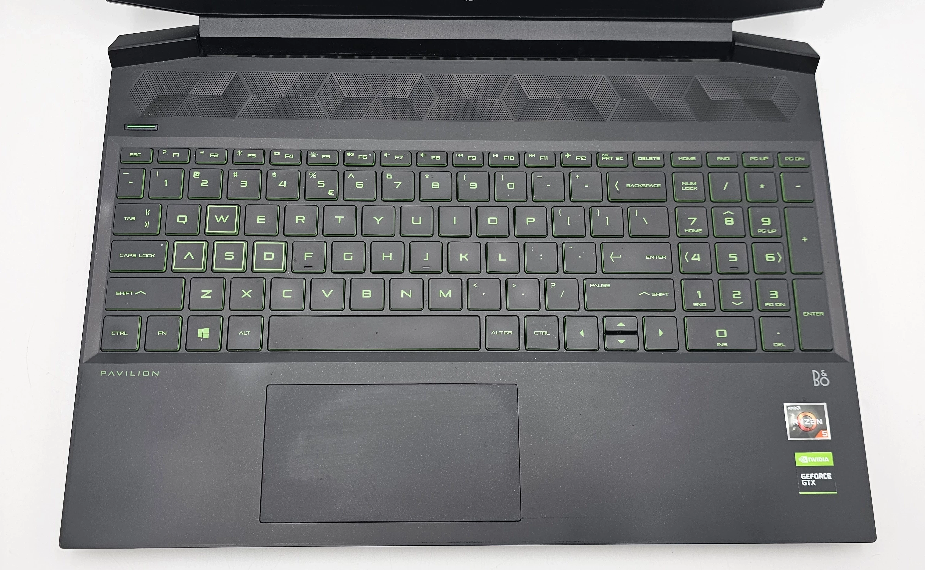 hp-pavilion-gaming-15-ec0045nw-r5-3550h-16gb-512gb-ssd-rtx1650-win11p-kod-producenta-155g0ea