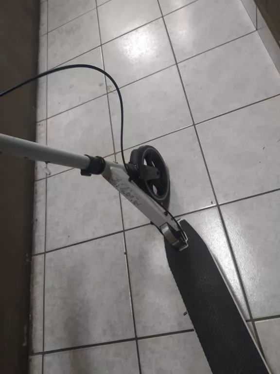 HULAJNOGA CRIVIT Z HAMULCEM