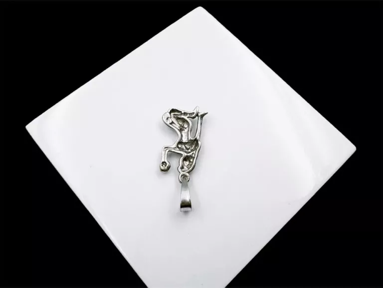 SREBRNA ZAWIESZKA W 1,47 G PR 925