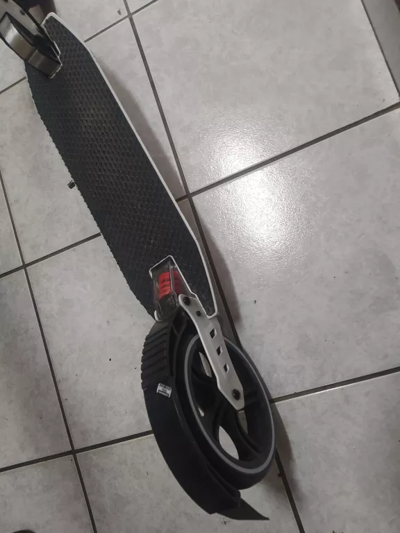 HULAJNOGA CRIVIT Z HAMULCEM