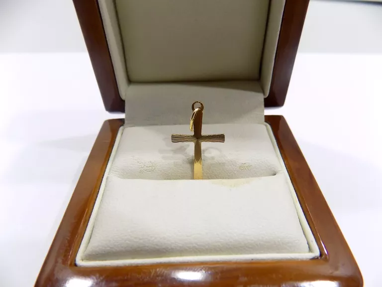 krzyzyk-zloty-waga-ok-071-proba-585-wyzwolenia-28-ozimek