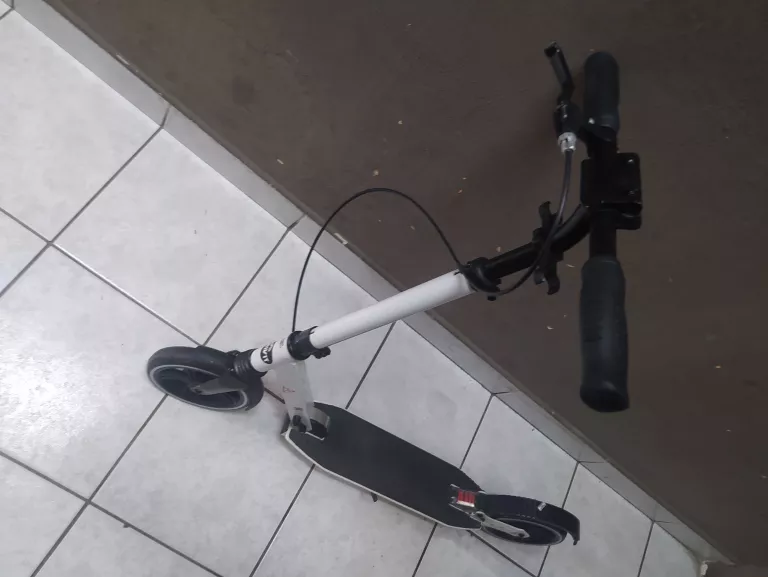 HULAJNOGA CRIVIT Z HAMULCEM
