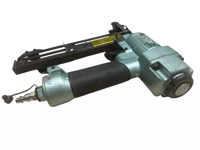 ZSZYWACZ HITACHI N 3804AB2+WALIZKA