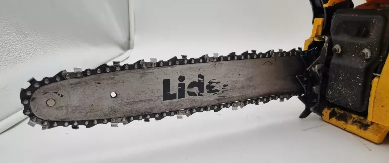 pilarka-spalinowa-lider-pr3914-zbiornik-oleju-21000