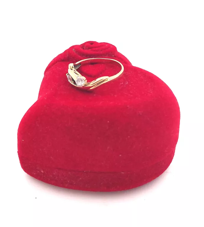 zachwycajacy-zloty-pierscionek-233g585-rodzaj-2205-16