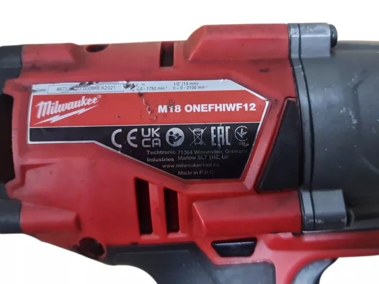 KLUCZ UDAROWY MILWAUKEE M18 ONEFHIWF12 + AKU 5AH + ŁAD