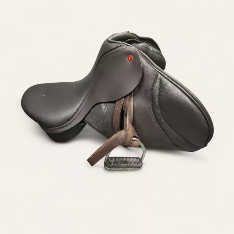 siodlo-thorowgood-t8-dressage-ujezdzeniowe-koscielna-2-klodzko