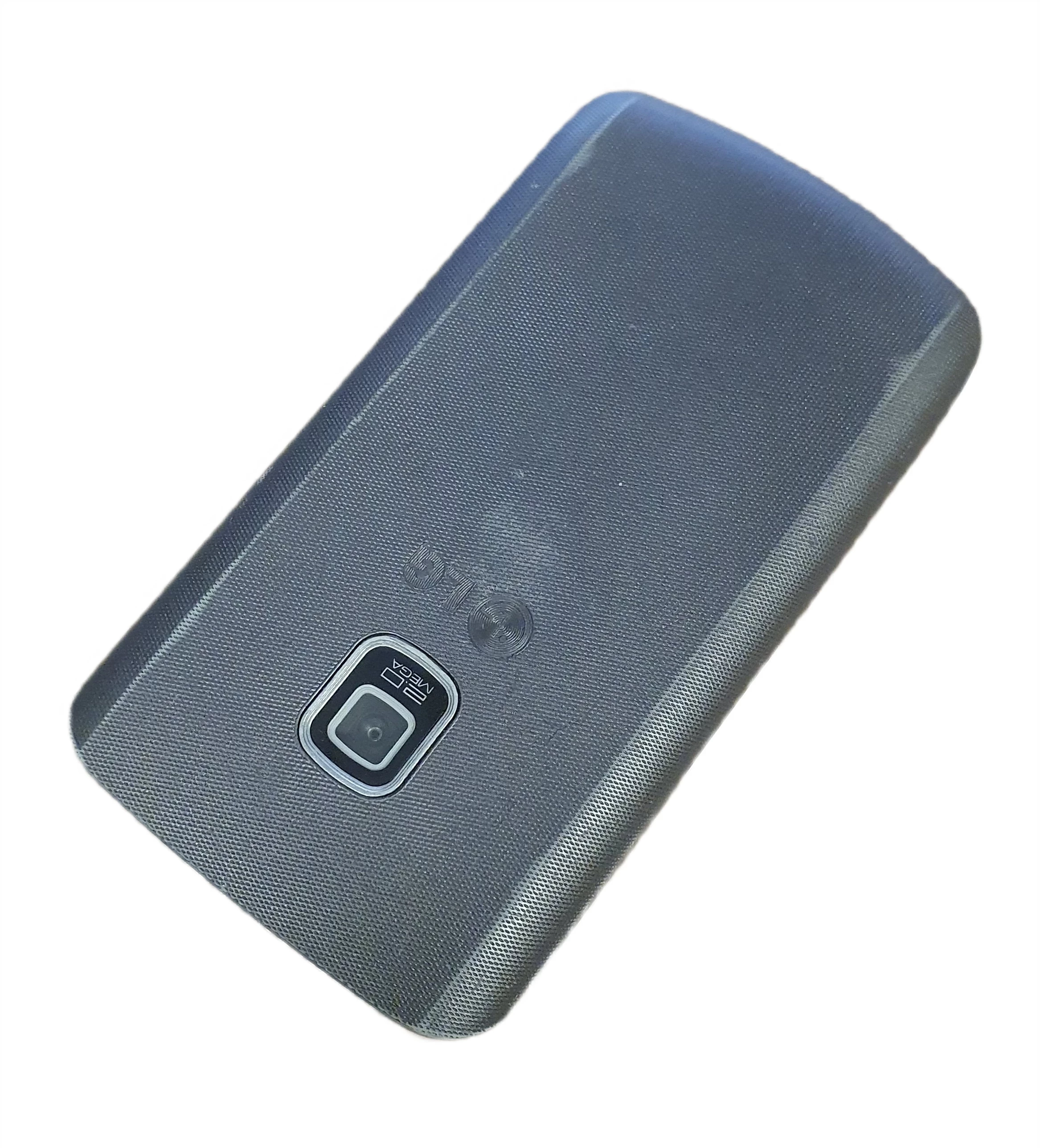 telefon-lg-c195-przekatna-ekranu-240