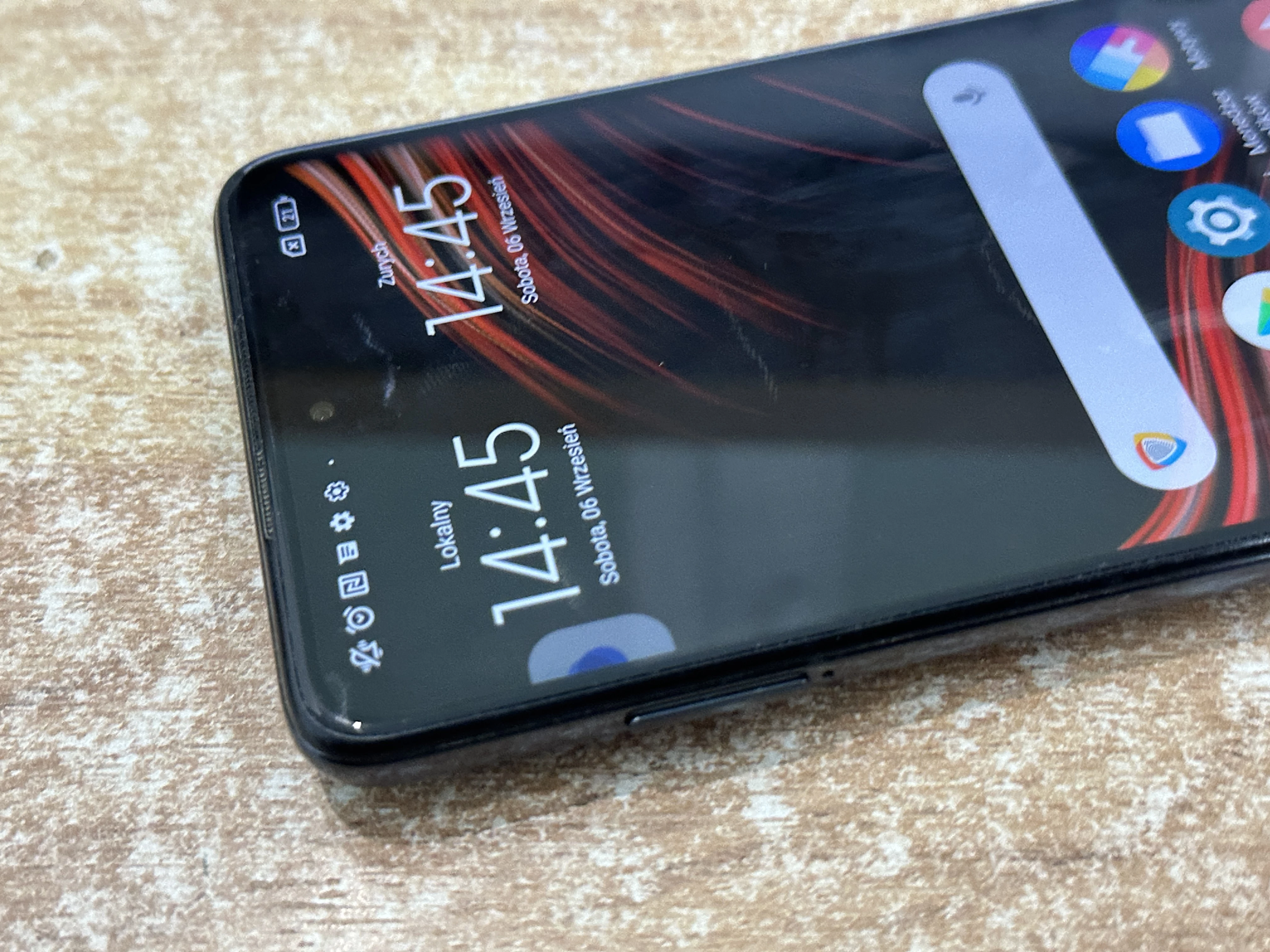 poco-x3-pro-pudelko-czytaj-opis-przekatna-ekranu-667