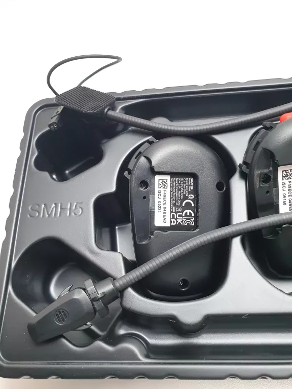 interkom-motocyklowy-sena-smh5-montaz-bazy-247033-1