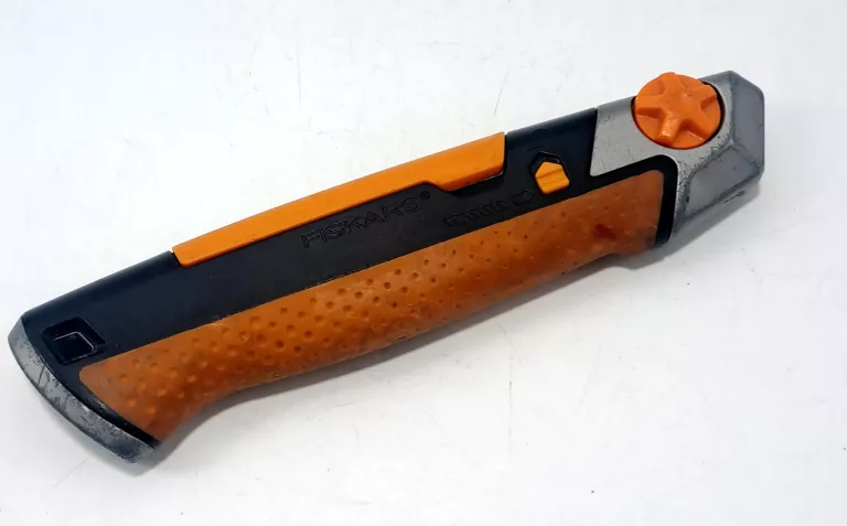 NÓŻ TAPECIAK FISKARS