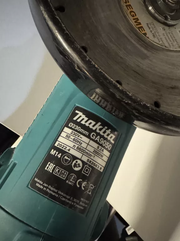 SZLIFIERKA KĄTOWA MAKITA GA9050 DUŻA 230MM 2000W PŁYNNY ROZRUCH 2022R.