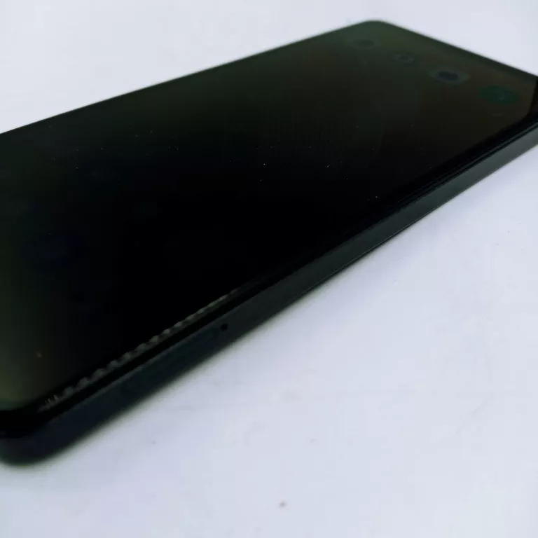 TELEFON INFINIX SMART 8