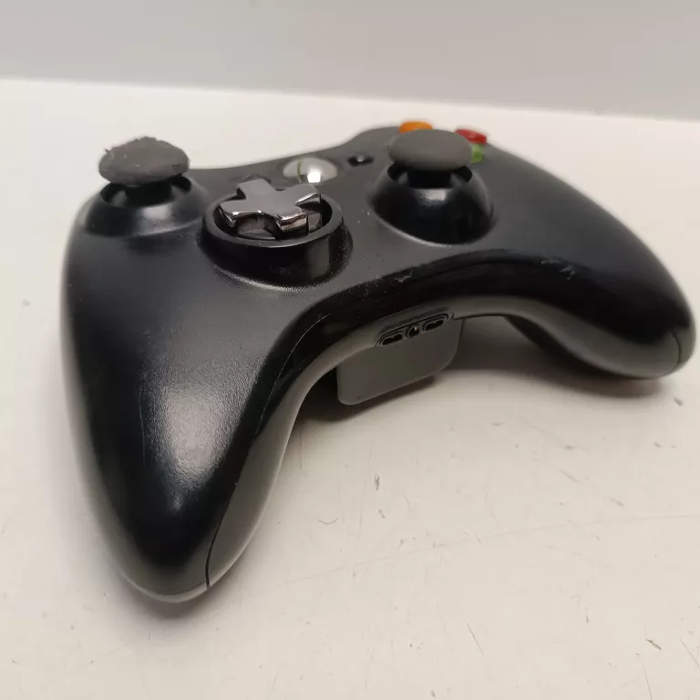 PAD DO XBOX 360 1403 CZARNY