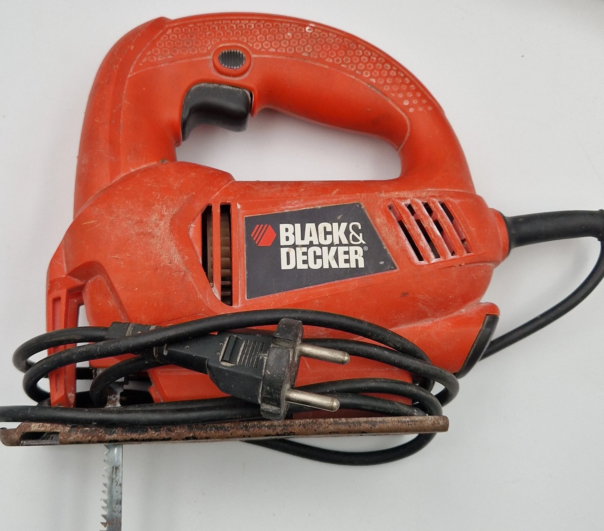 wyrzynarka-black-decker-ks495-przyjaciol-zolnierza-4-szczecin
