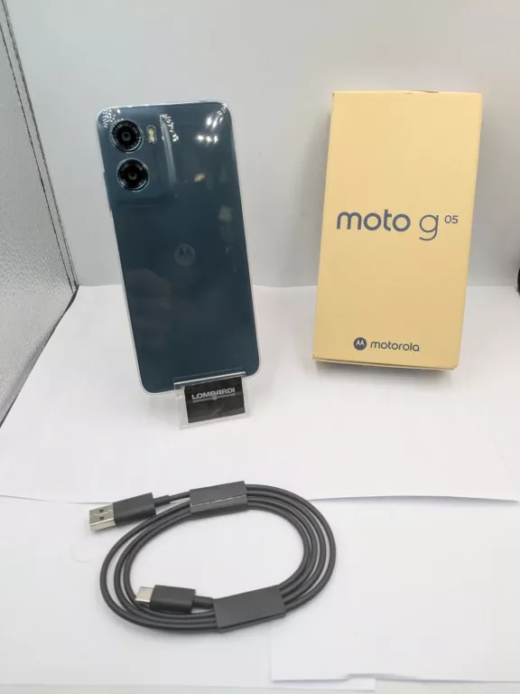 TELEFON MOTOROLA MOTO G05 8GB/128GB KOMPLET