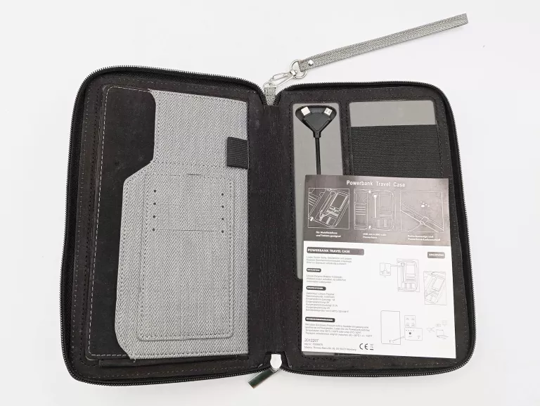 ETUI Z POWERBANKIEM DO TABLETA SOFTSERVE - PORTFOLIO