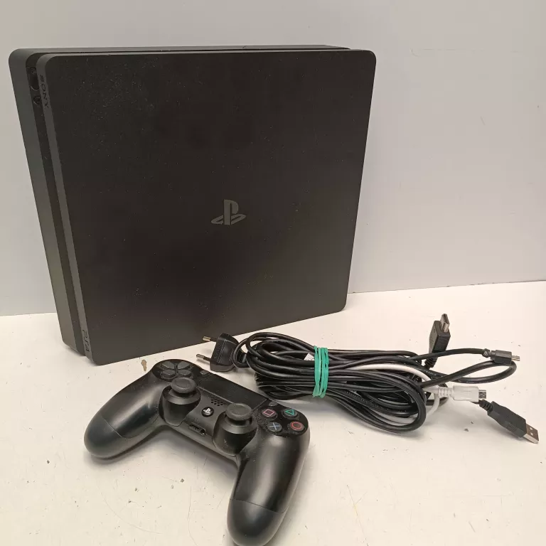KONSOLA SONY PLAYSTATION 4 CUH-2116B