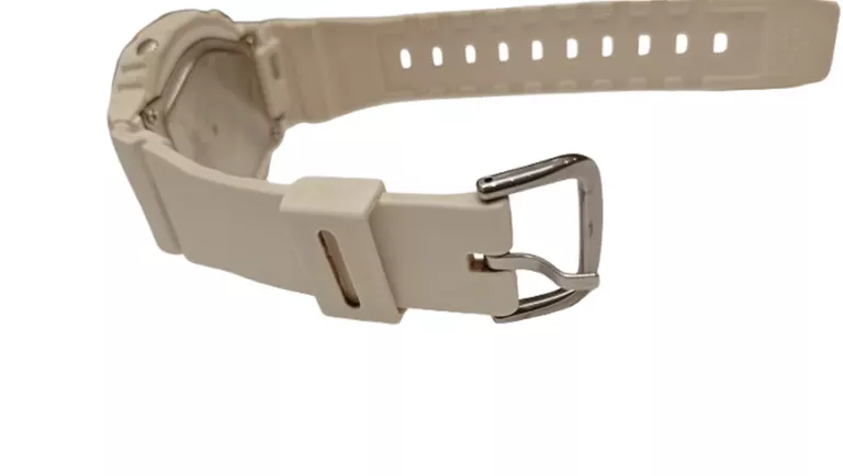 ZEGAREK G-SHOCK GMA-P2100-7AER