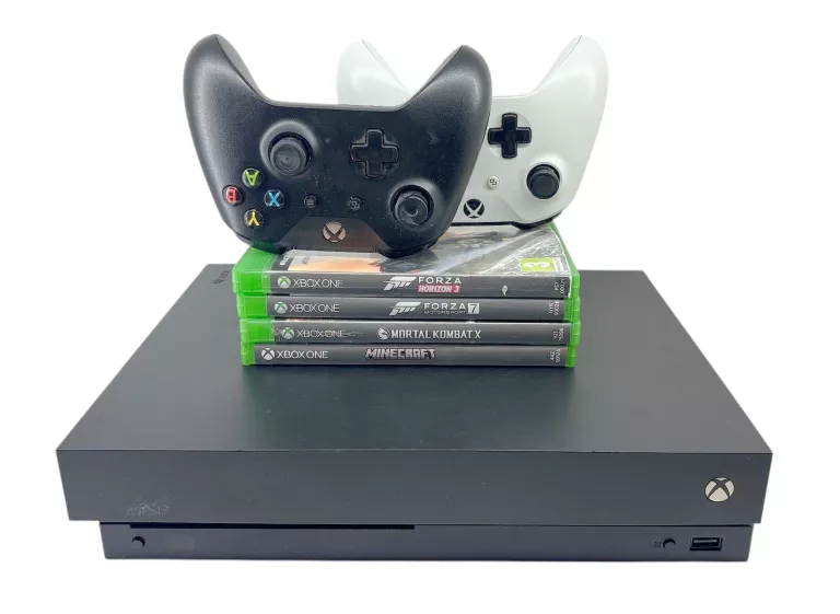 KONSOLA XBOX ONE X 1787 + 2 PADY + 4GRY