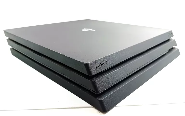 KONSOLA PS4 PRO 1TB + PAD