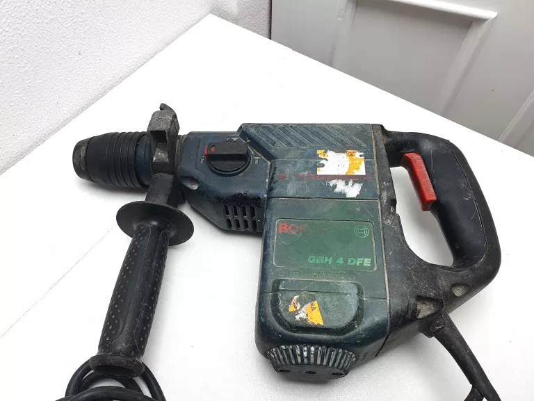 MŁOTOWIERTARKA BOSCH GBH 4 DFE