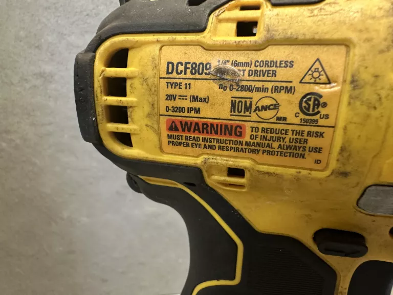 ZAKRĘTARKA DEWALT DCF809 +AKU