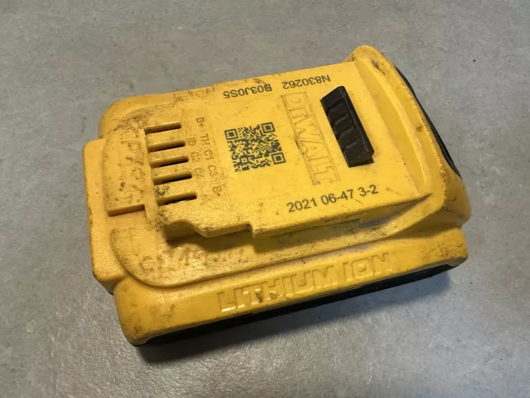 ZAKRĘTARKA DEWALT DCF809 +AKU