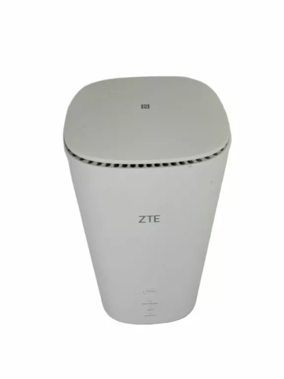 ROUTER HUAWEI CPE PRO 5 STACJONARNY 5G NA KARTĘ SIM WIFI 5.4GB/S PORT 2.5G