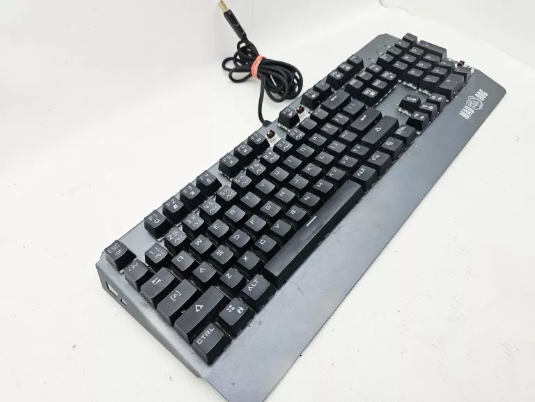 klawiatura-mechaniczna-mad-dog-gk900-brak-trzech-klawiszy-stan-11323-2