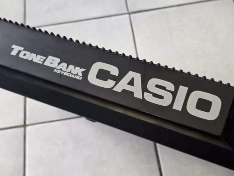 KEYBOARD CASIO CT-670