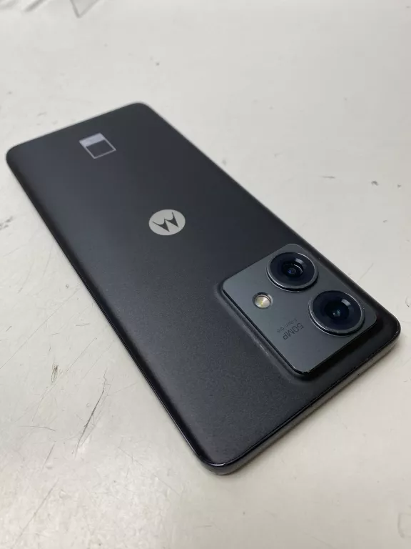 TELEFON MOTOROLA 40 NEO 12/256GB