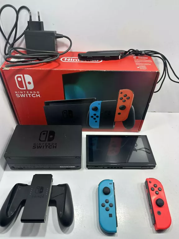 KONSOLA NINTENDO SWITCH V2 KOMPLET + 22 GRY