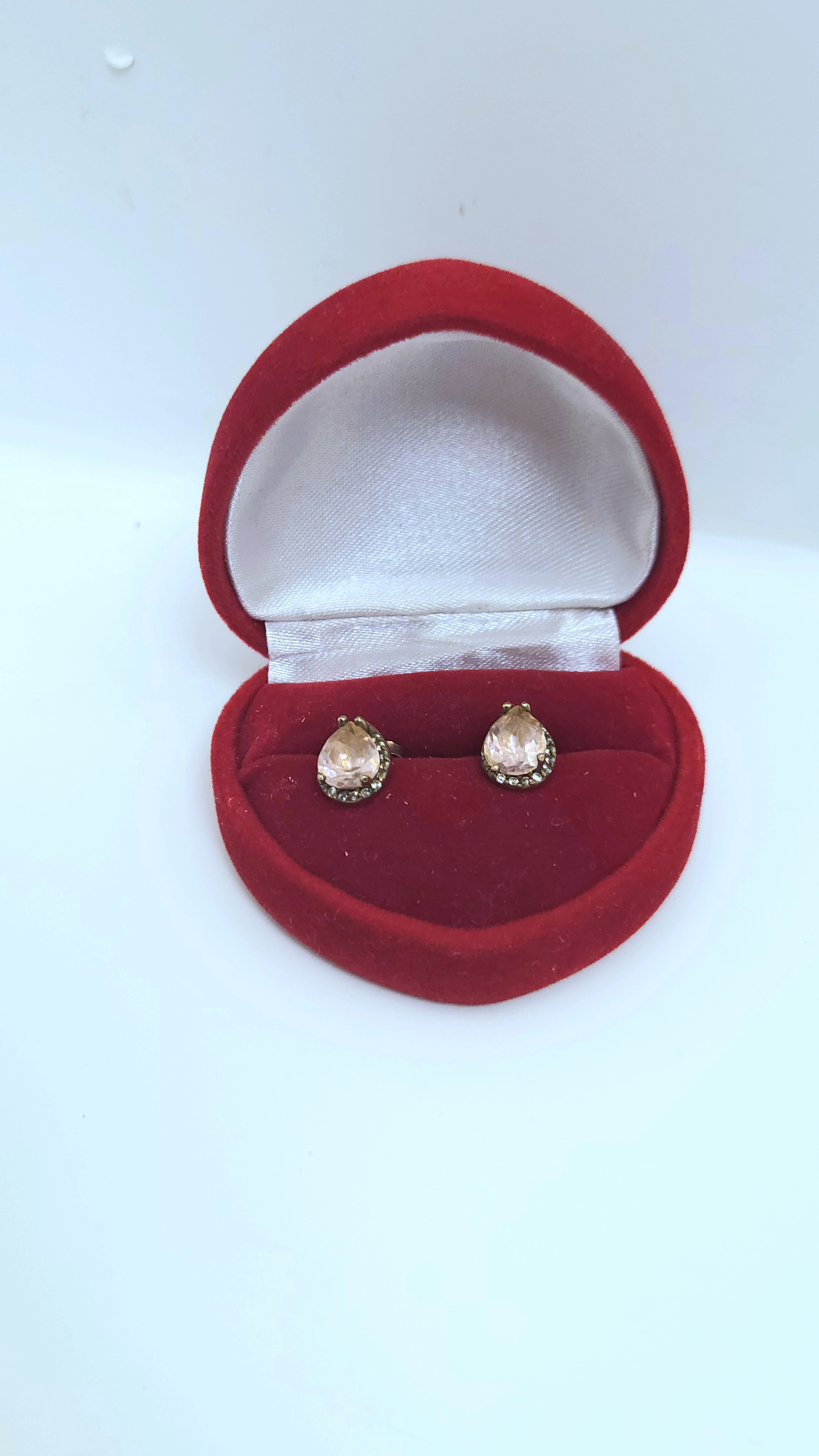 urocze-zlote-kolczyki-z-rozowym-oczkiem-p333-186-g-staromiejska-6-jawor