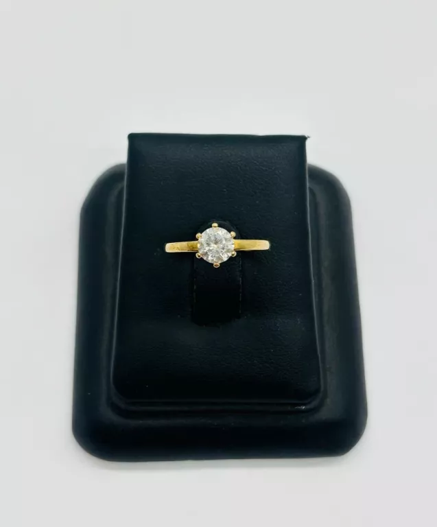 ZŁOTY PIERSCIONEK 333 / 1,57 G
