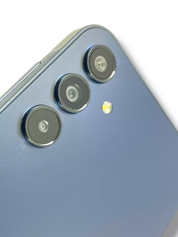 TELEFON SAMSUNG GALAXY A15 + ETUI