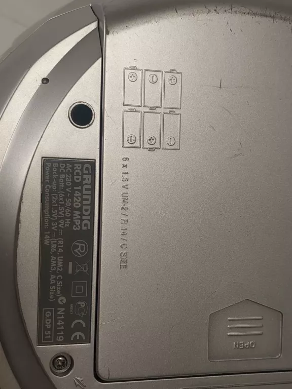 RADIOODTWARZACZ GRUNDIG RCD 1420