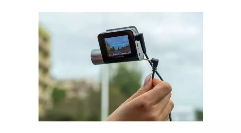 wideorejestrator-gotze-jensen-dc950-gps-wifi-kamera-wsteczna-ean-gtin-5904717740738